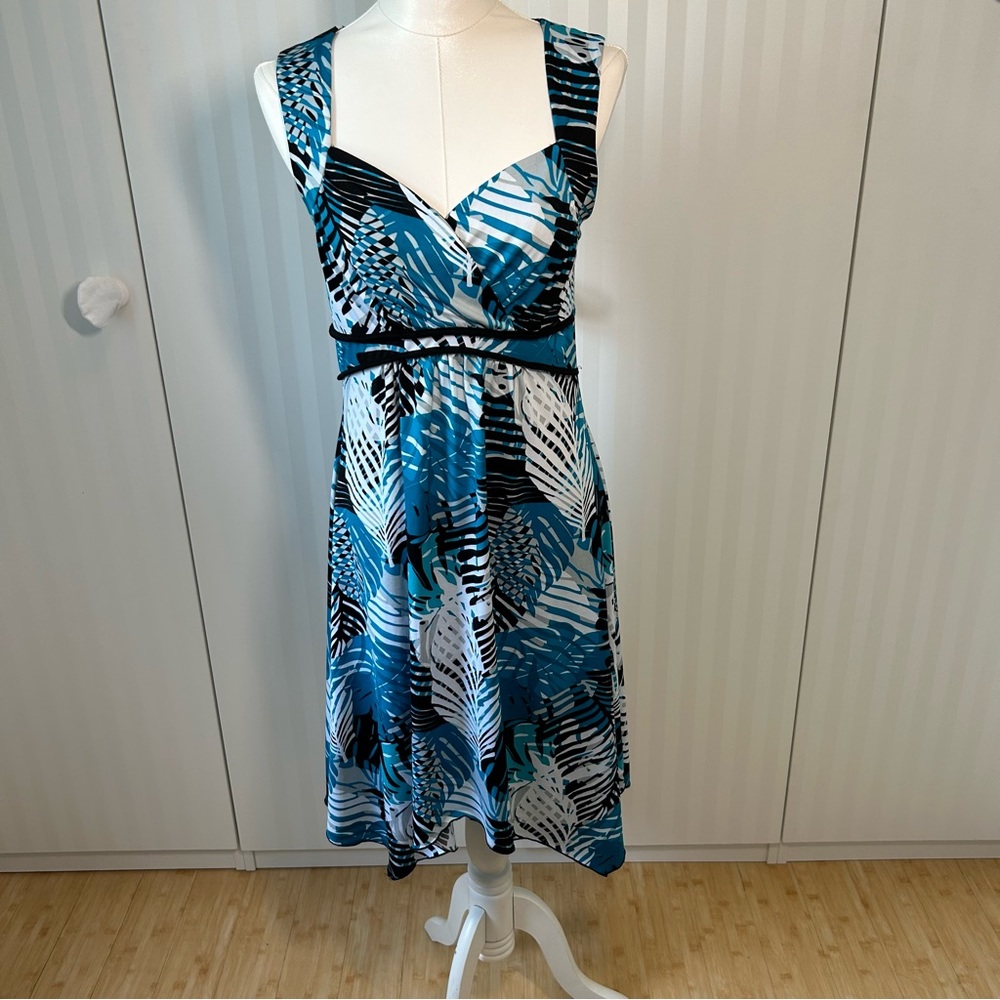 Reitmans blue black white fitted stretch dress Size S